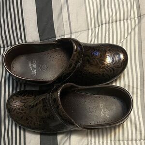 Dansko Dark Brown Swirl Clogs